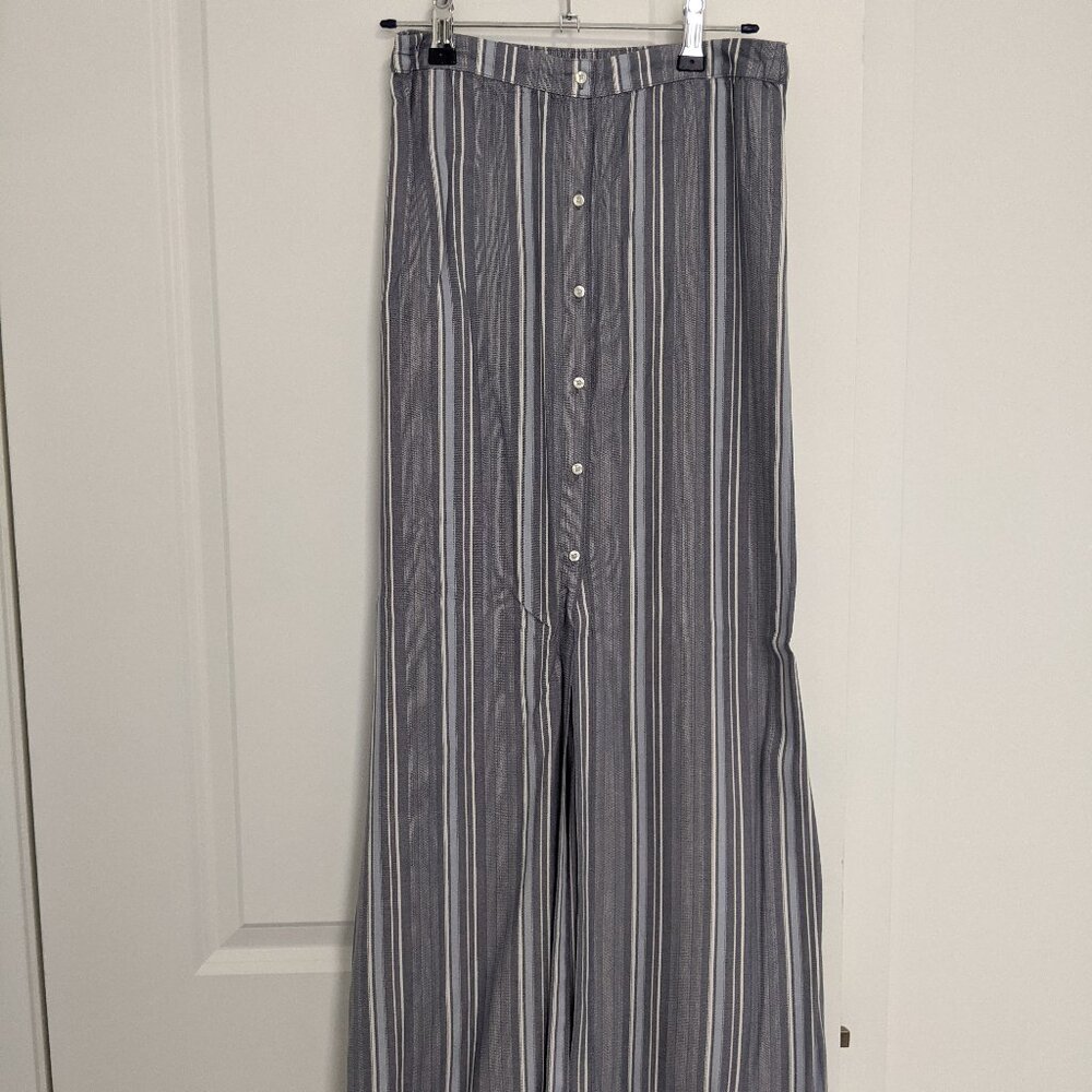 Hollister Front Split Button Long Skirt